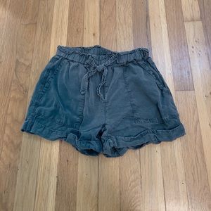 paperbag shorts !!